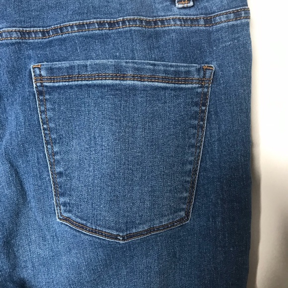 Denim Jeans - Picture 5 of 6